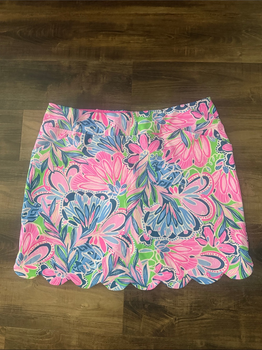 Lilly Pulitzer Luxletic Floral Scallop-Edge Skort. Size 16. Like New